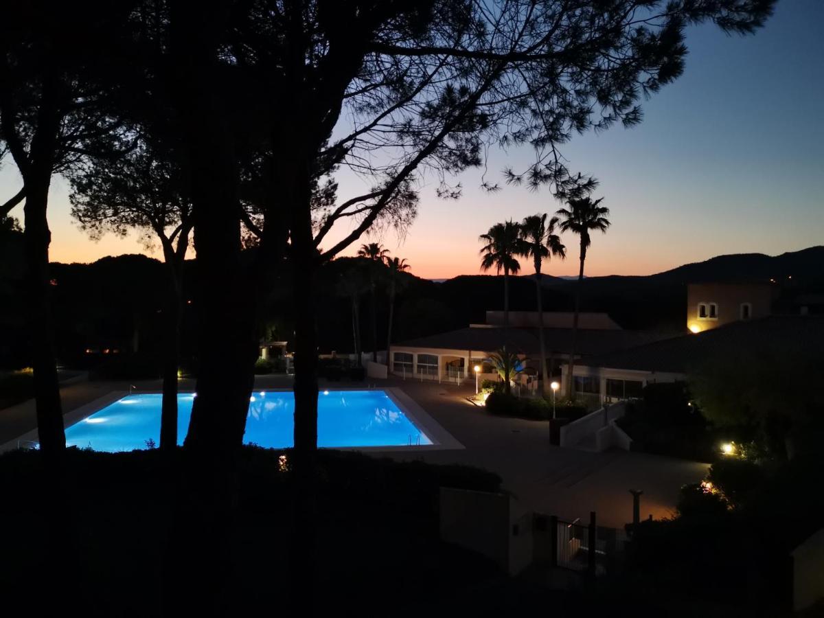 Residences Du Golf Saint-Raphael  Bagian luar foto